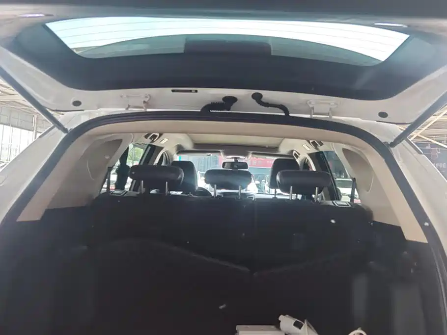 BYD Song New Energy 2017 Song DM 1.5TID Full-time 4WD Premium фото 4