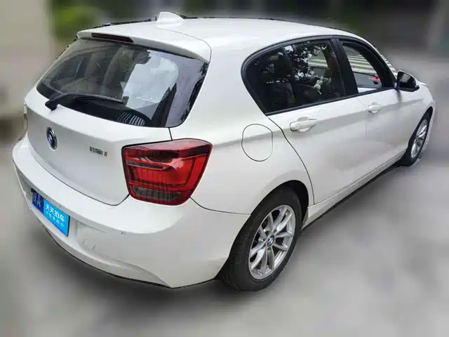 BMW 1 Series (Import) 2012 118i Leading — фото 2