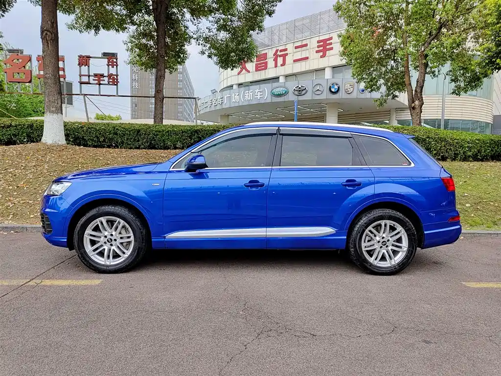 Audi Q7 2016 40 TFSI S line Sport фото 3