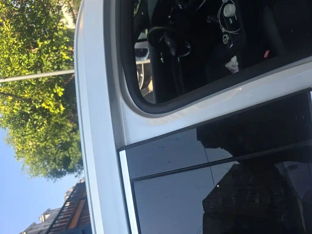Photo 19 - Cadillac XT4