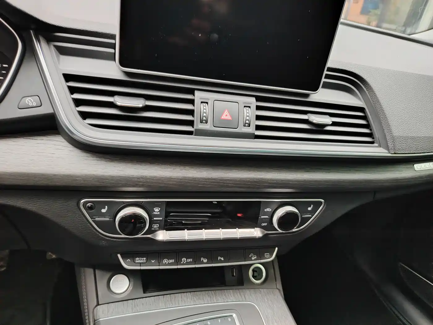 Audi Q5L 2020 45 TFSI Premium Elegance фото 8