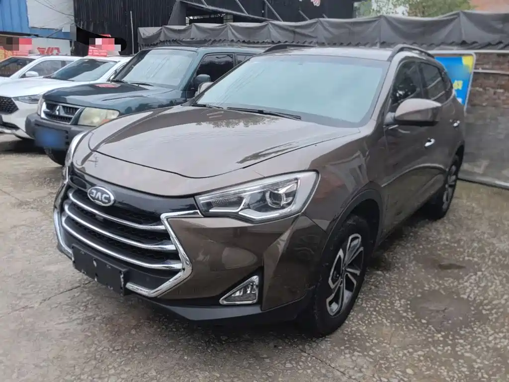 Фото 1 - JAC Refine S7