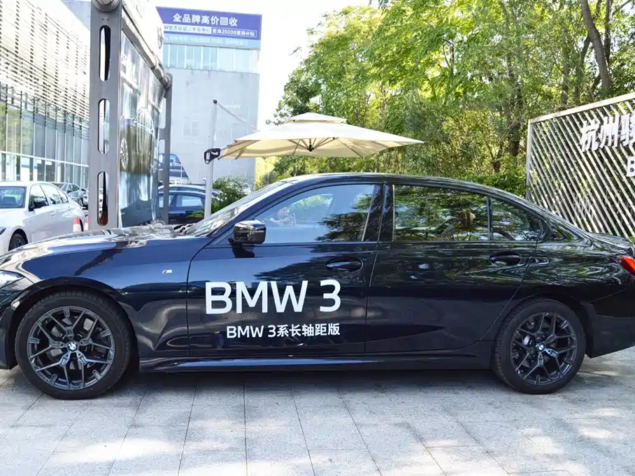 BMW 3 Series 2025 2025 330Li Premium M Sport Night Edition