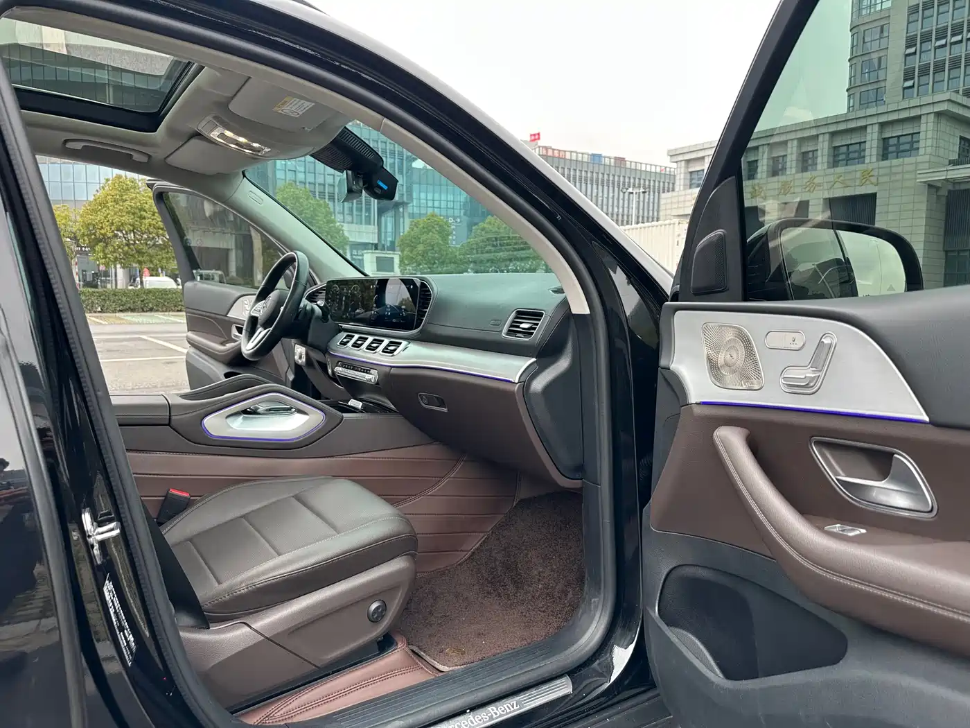 Mercedes-Benz GLE 2023 GLE 450 4MATIC Fashion фото 9
