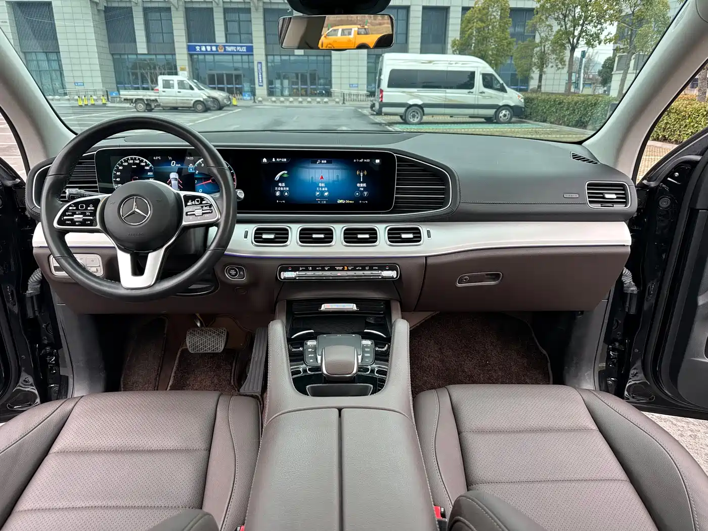 Mercedes-Benz GLE 2023 GLE 450 4MATIC Fashion фото 10