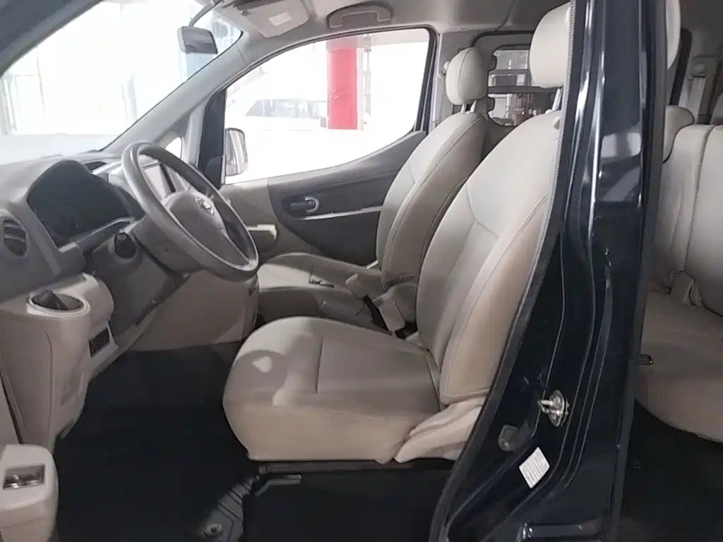 Nissan NV200 2018 2018 1.6L CVT Luxury Model