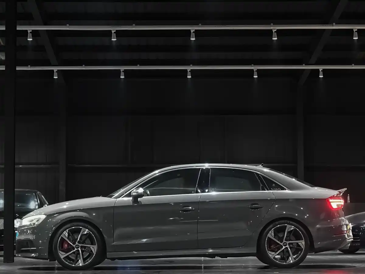 Audi S3 2019 2019 Audi S3 2.0T Limousine