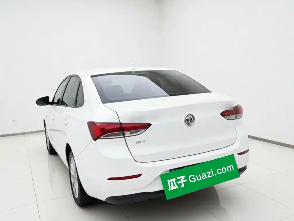 Фото 4 - Buick Excelle