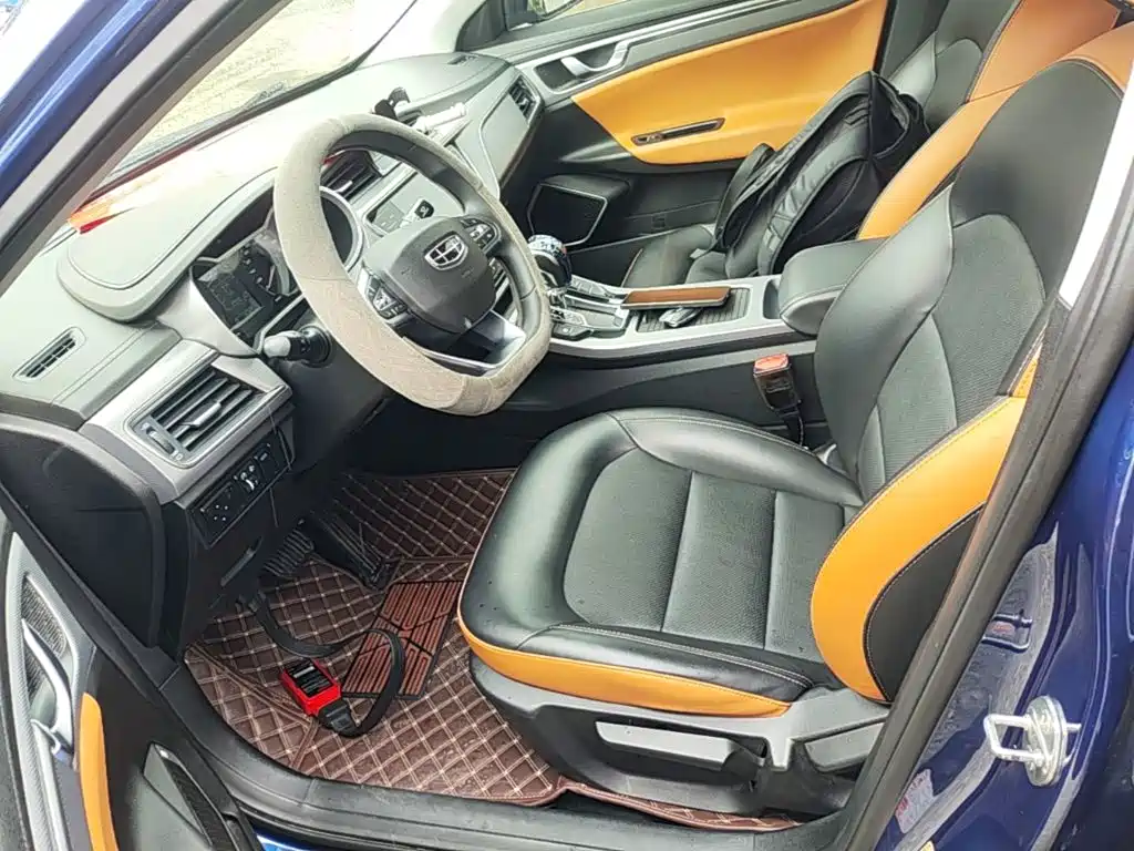 Фото 15 - Geely Emgrand GL