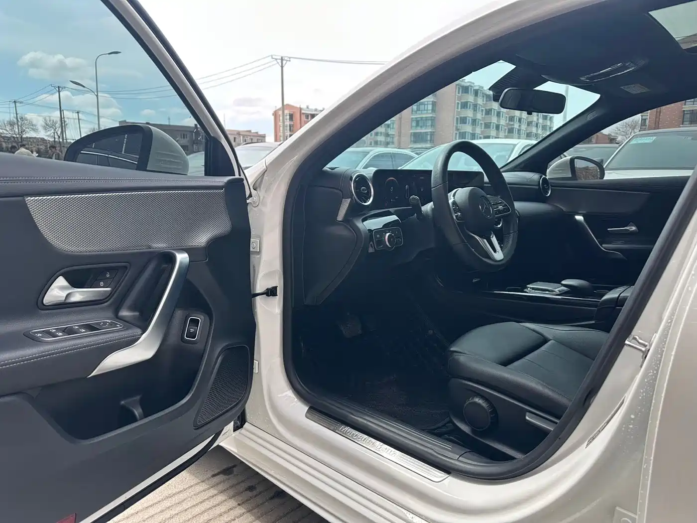 Mercedes-Benz A-Class 2022 A 180 L Sport Sedan фото 7