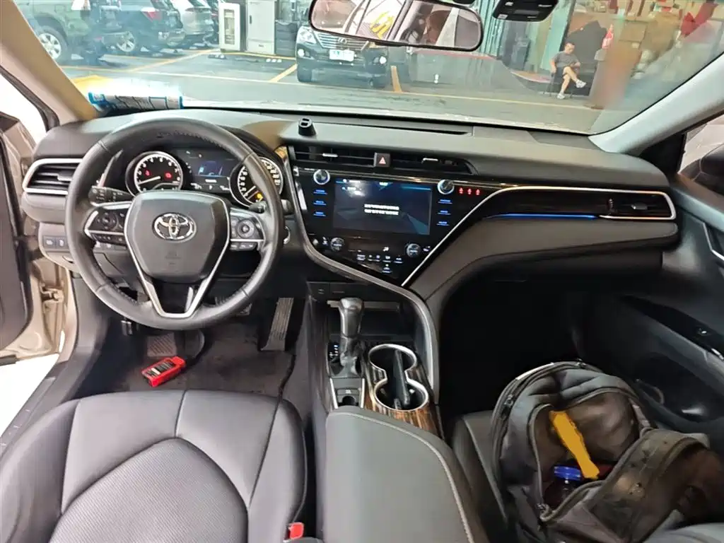 Toyota Camry 2019 Facelift 2.0G Luxury Edition фото 10