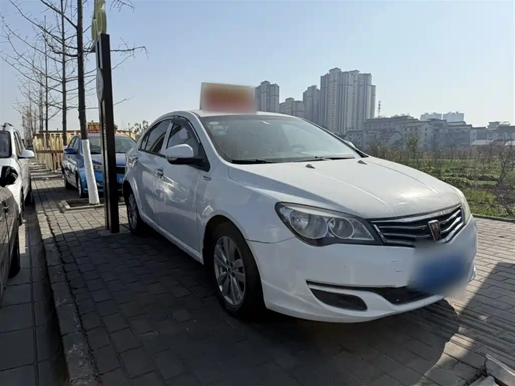 Roewe 350 2017 2015 Model 1.5L Manual Luxury Sunroof Edition