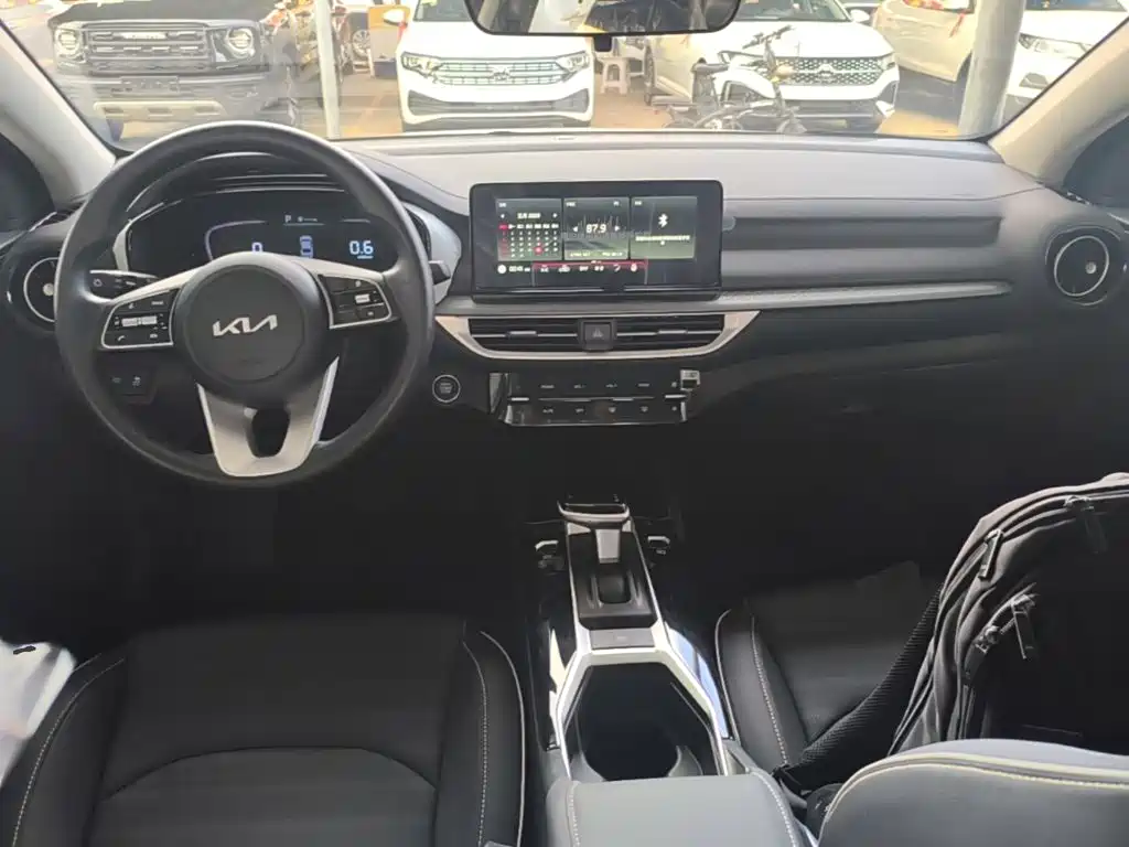 Kia K3 2026 2024 1.5L CVT Comfort Premium Edition