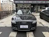 Фото 2 - Audi S8