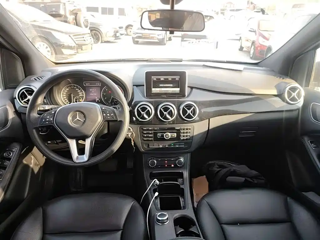 Mercedes-Benz B-Class 2012 B 180 фото 10