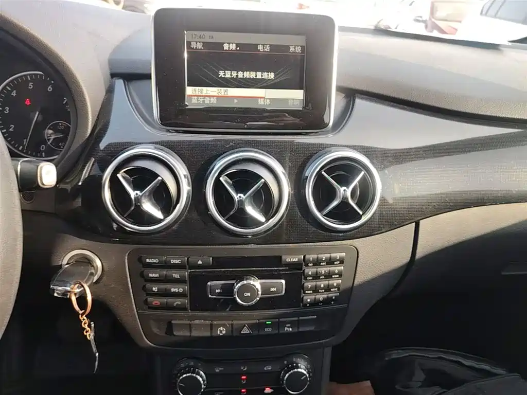 Mercedes-Benz B-Class 2012 B 180 фото 13