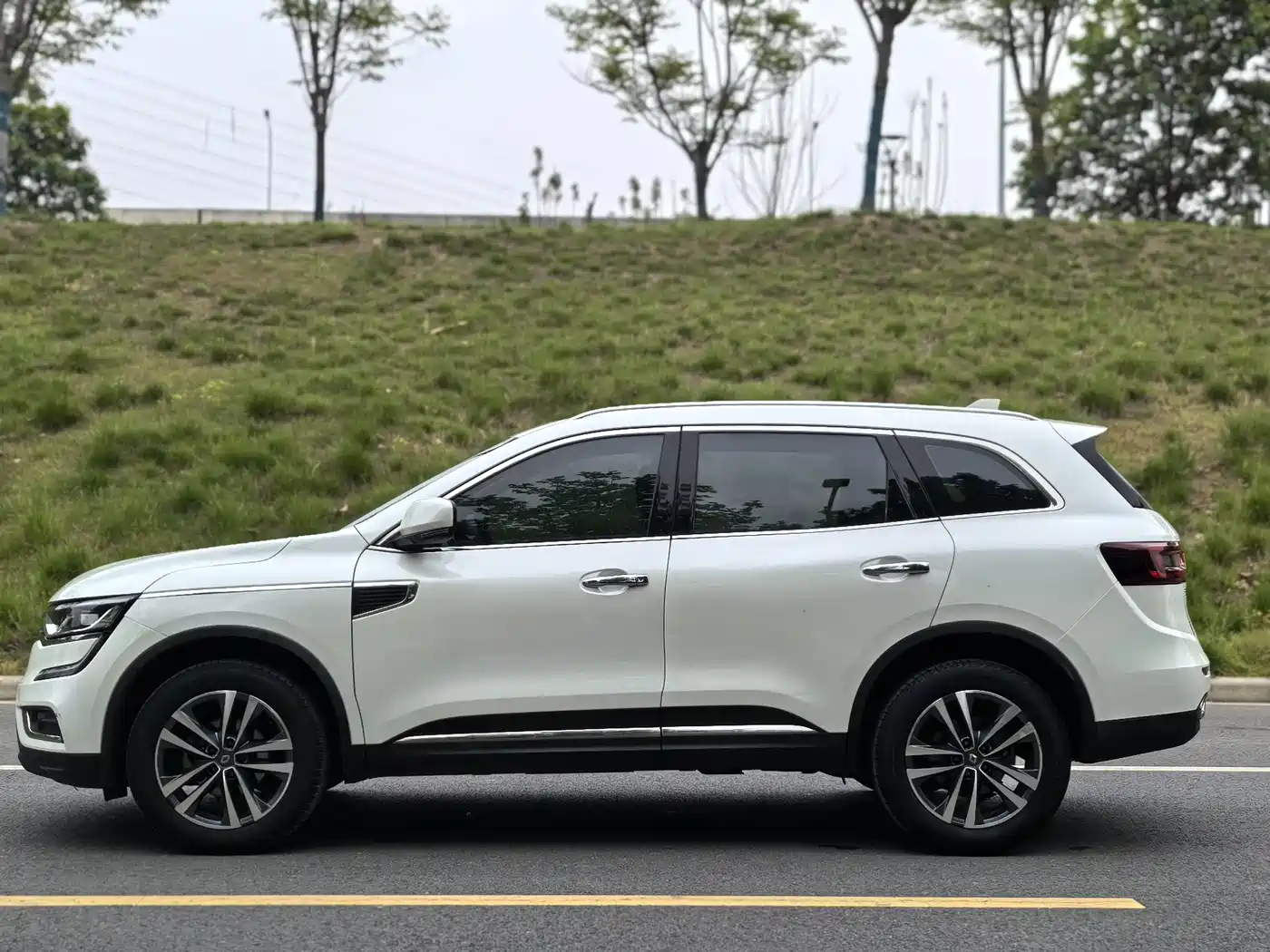 Renault Koleos 2018 2018 2.0L 2WD Luxury Edition