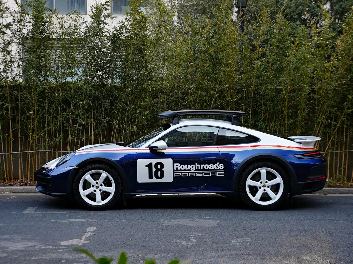 Porsche 911 2023 Dakar 3.0T фото 4