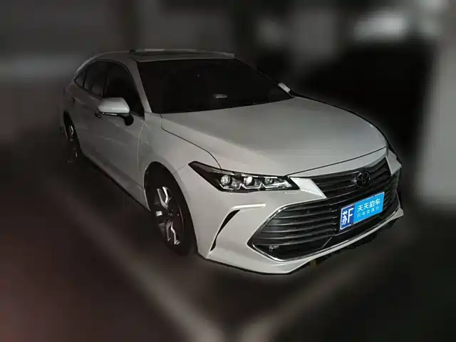 Toyota Avalon 2019 2.0L Luxury Edition (China VI) — фото 3