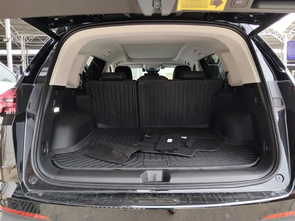 Buick Envision Plus 2025 2025 Enclave Plus 28T 2WD Platinum Edition