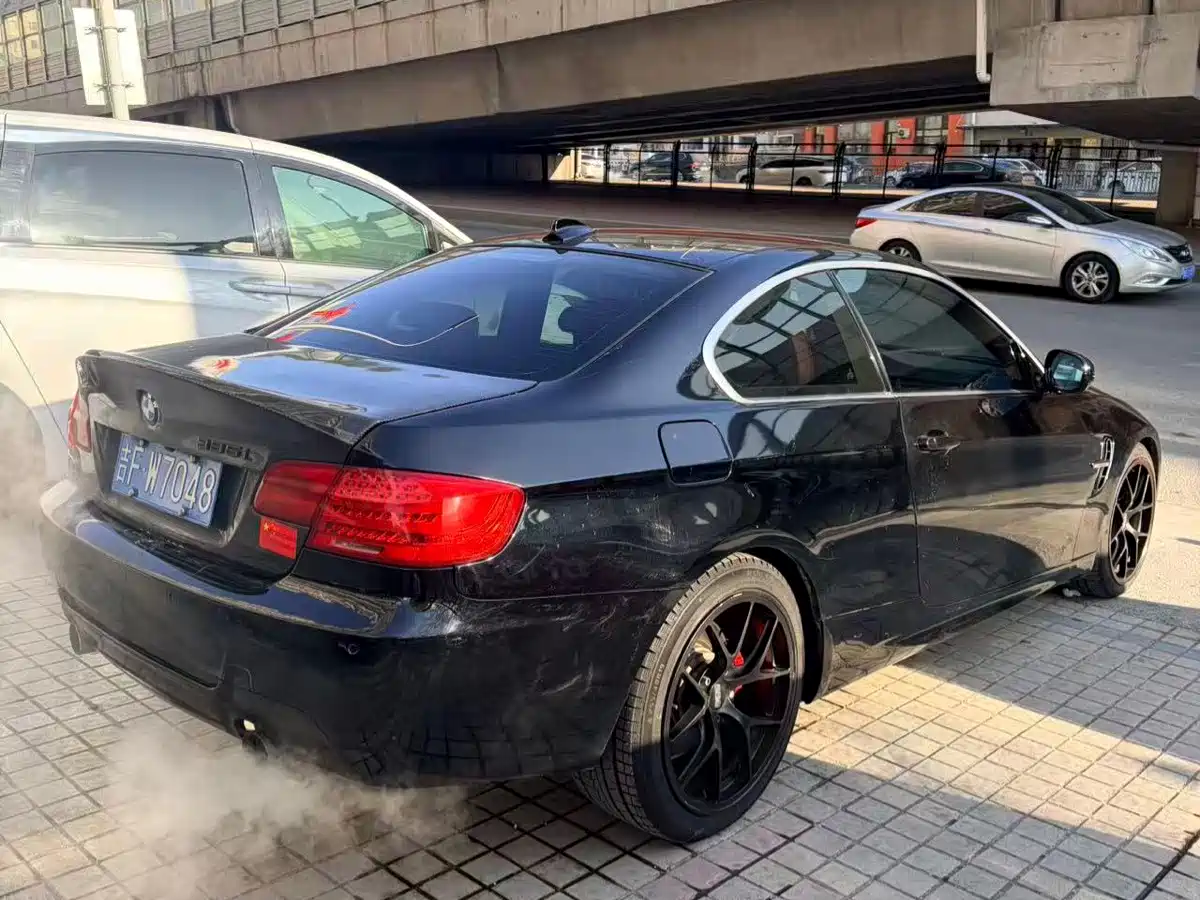 Photo 6 - BMW 3 Series (Import)