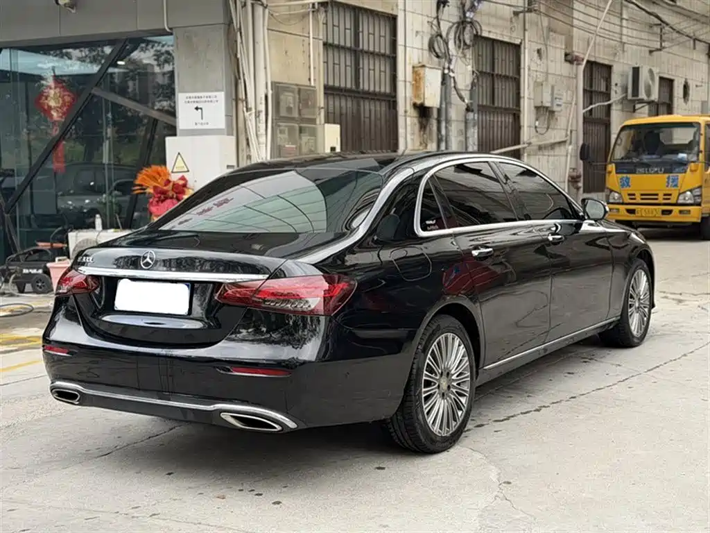 Mercedes-Benz E-Class 2016 E 200 L фото 11