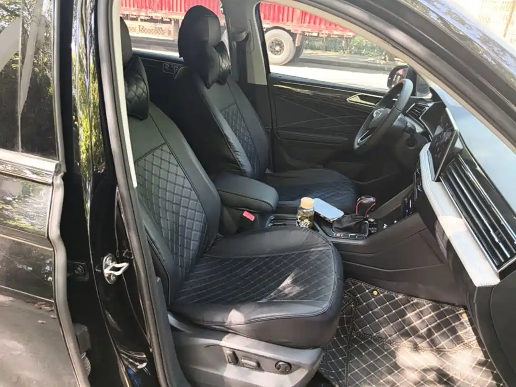 Volkswagen Tiguan L 2025 2025 Model 300TSI Auto 2WD Dragon Edition