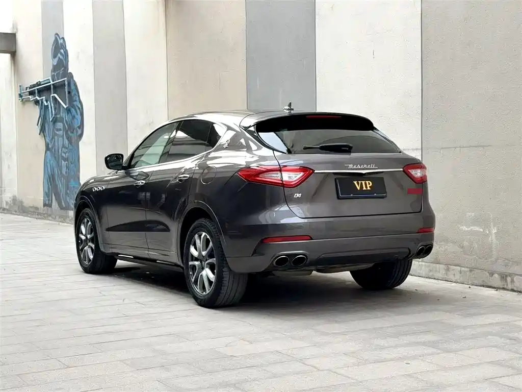 MASERATI LEVANTE