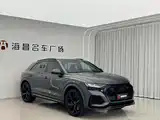 Photo 3 - Audi RS Q8