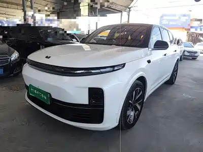 Li Auto L7