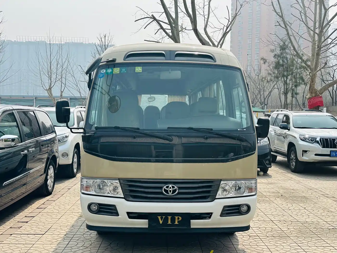 Toyota Coaster 2015 4.0L Premium Bus GRB53L-ZEMSK 23-seater Upgrade Edition фото 2