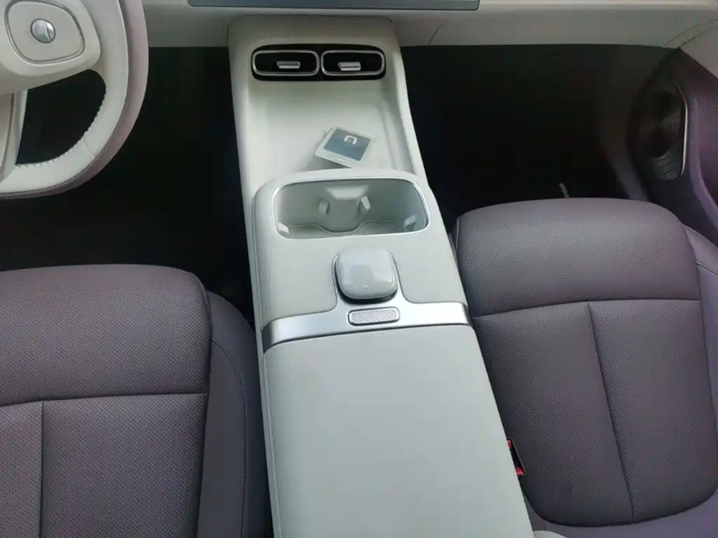 Changan Qiyuan A06 2026 2025 210kW Pure Electric