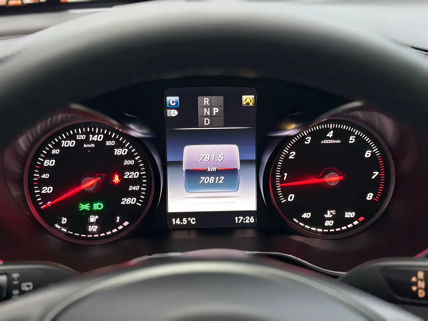 Mercedes-Benz GLC 2017 GLC 300 4MATIC Dynamic фото 15
