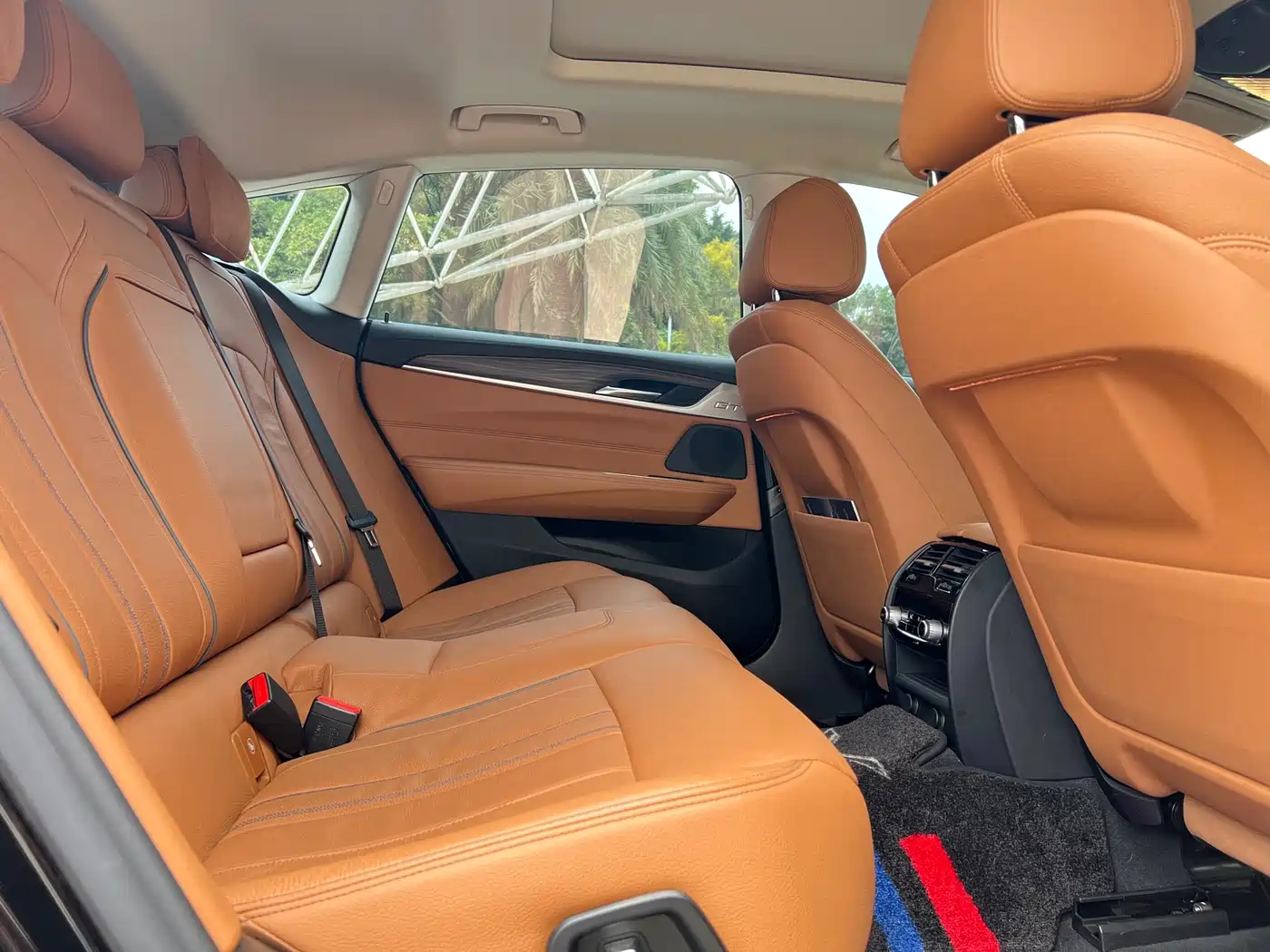BMW 6 Series GT 2019 630i Luxury Design Package фото 13
