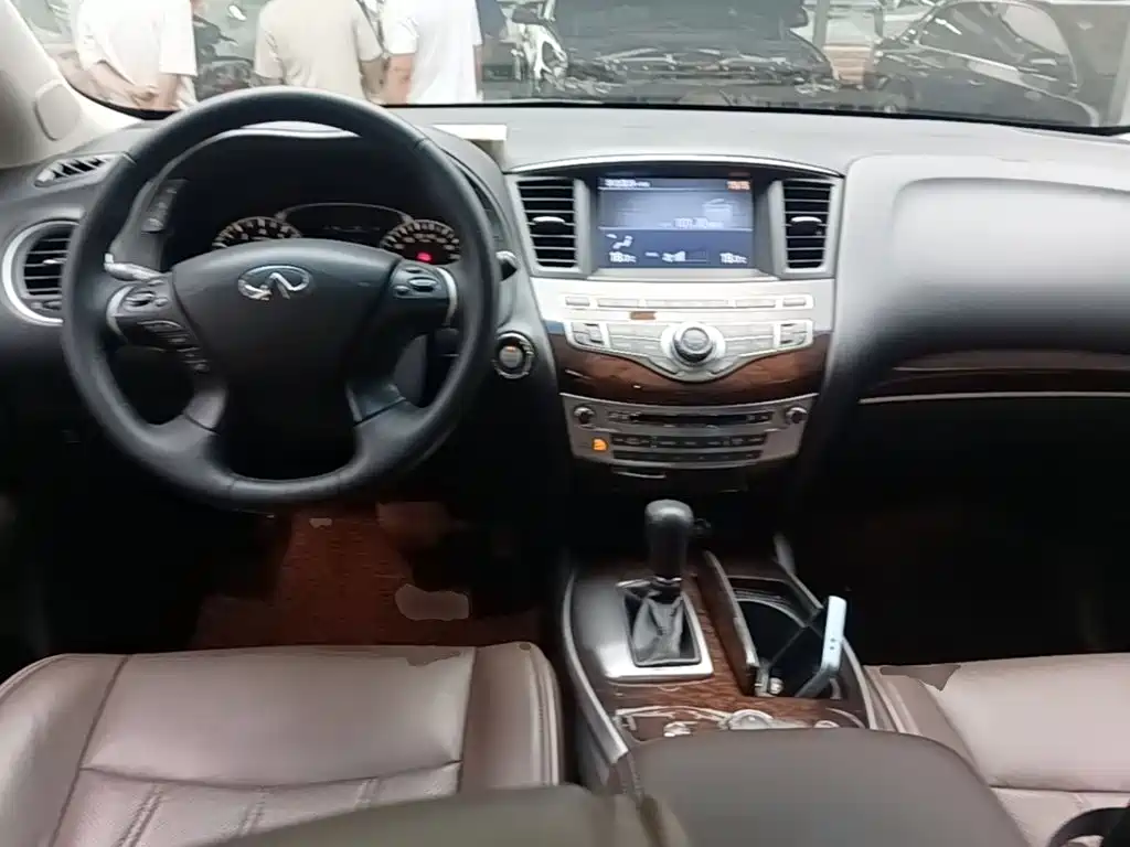Infiniti QX60 (Import) 2014 2014 Model 2.5 S/C Hybrid 2WD Excellence Edition