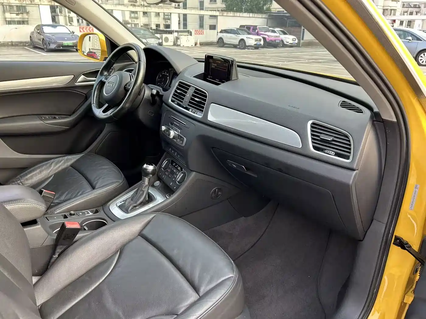Фото 16 - Audi Q3