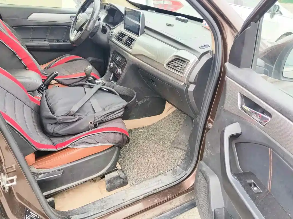 BAIC Weiwang M50F 2017 2017 1.5L Comfort