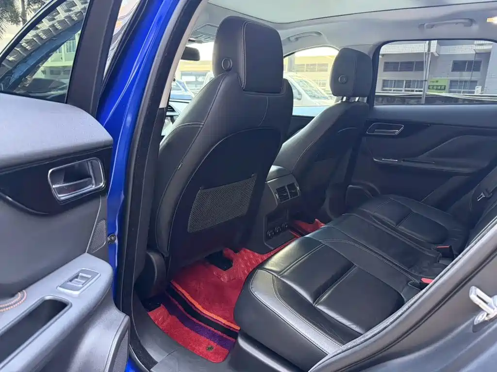 Jaguar F-PACE 2017 2018 2.0T 4WD Urban Premium Edition