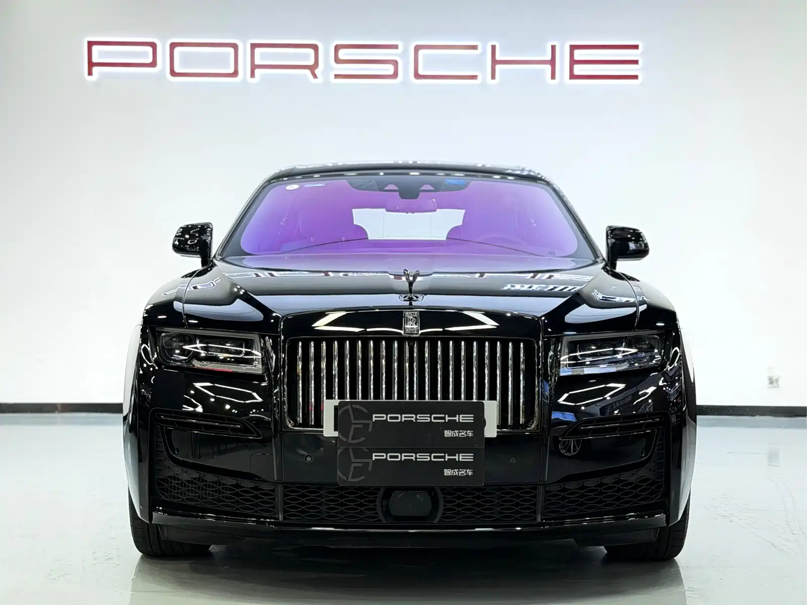 Фото 37 - Rolls-Royce Ghost