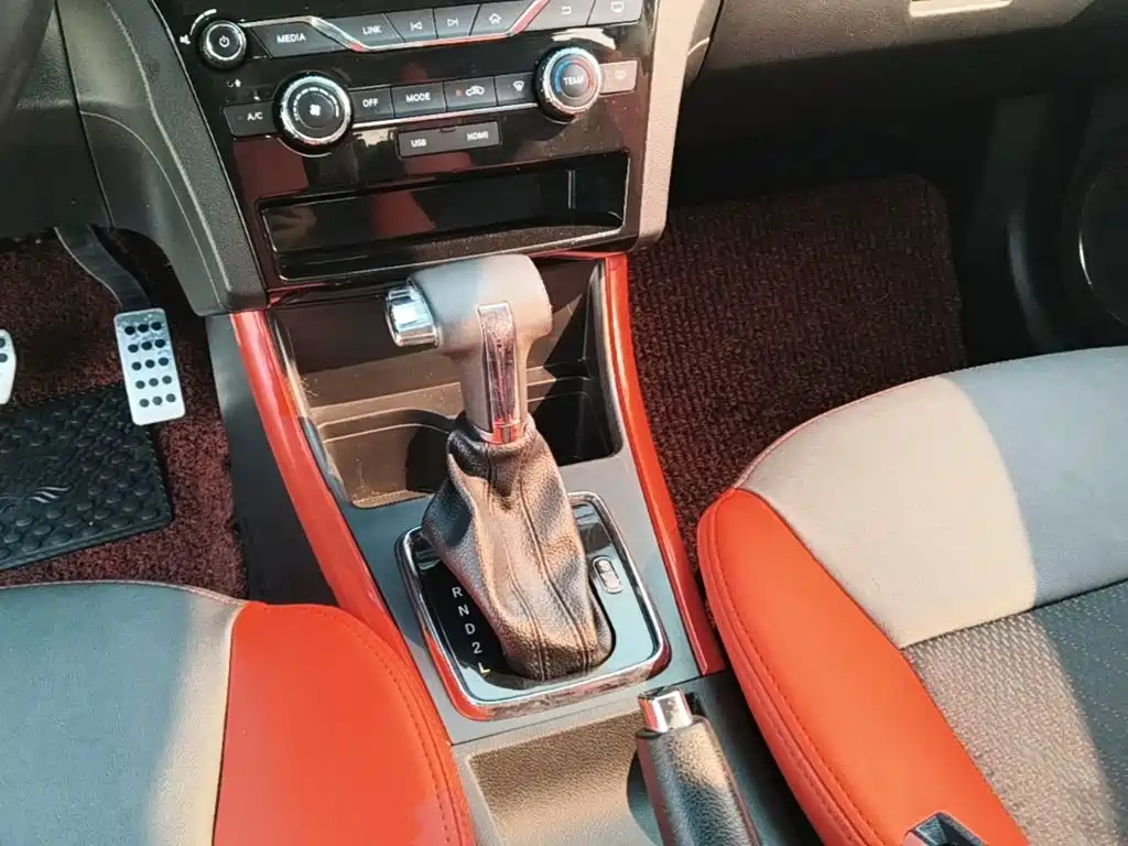 BAIC Senova X25 2016 2015 1.5L Automatic Elite