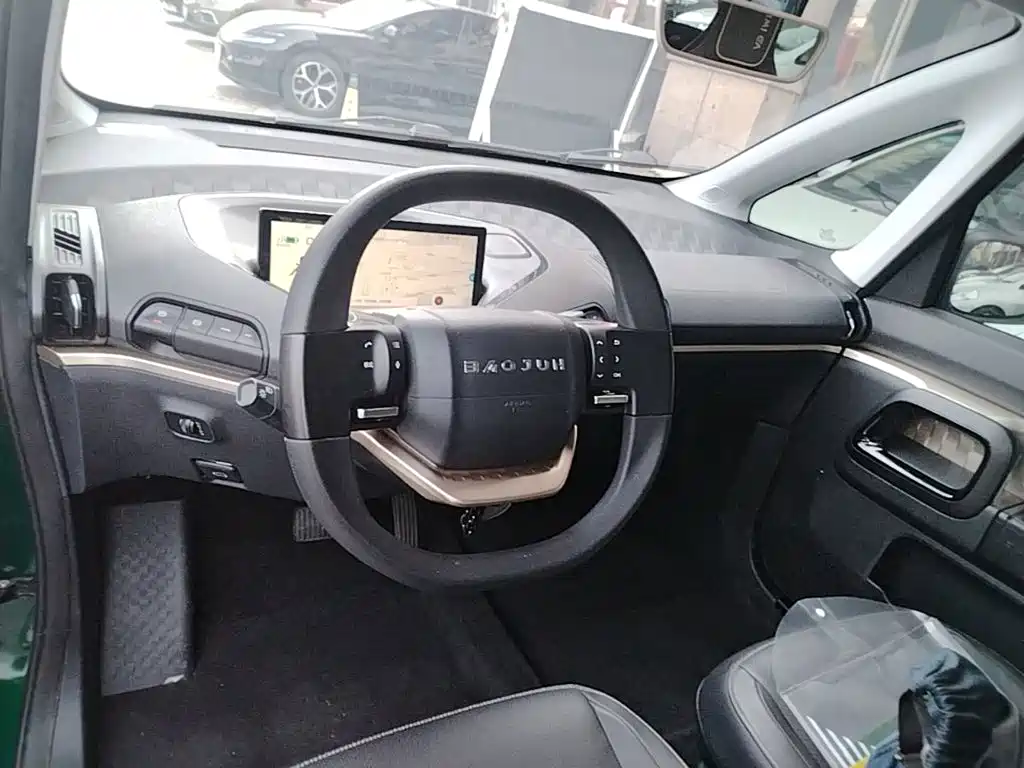 Фото 11 - Baojun KiWi EV