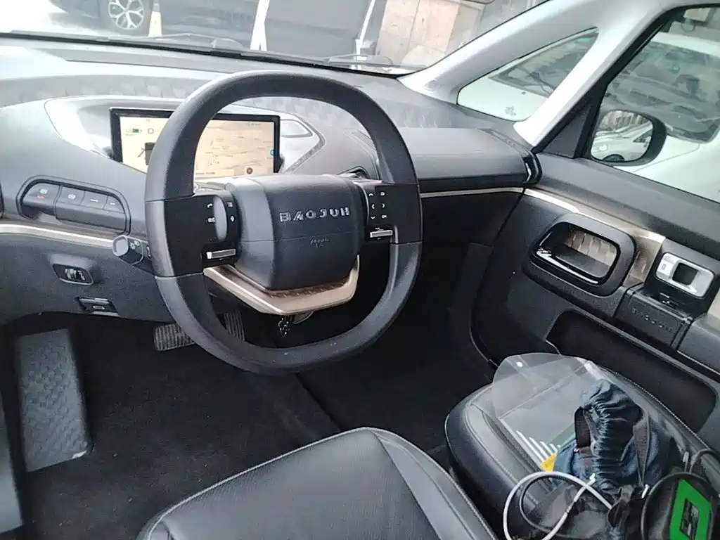 Фото 10 - Baojun KiWi EV