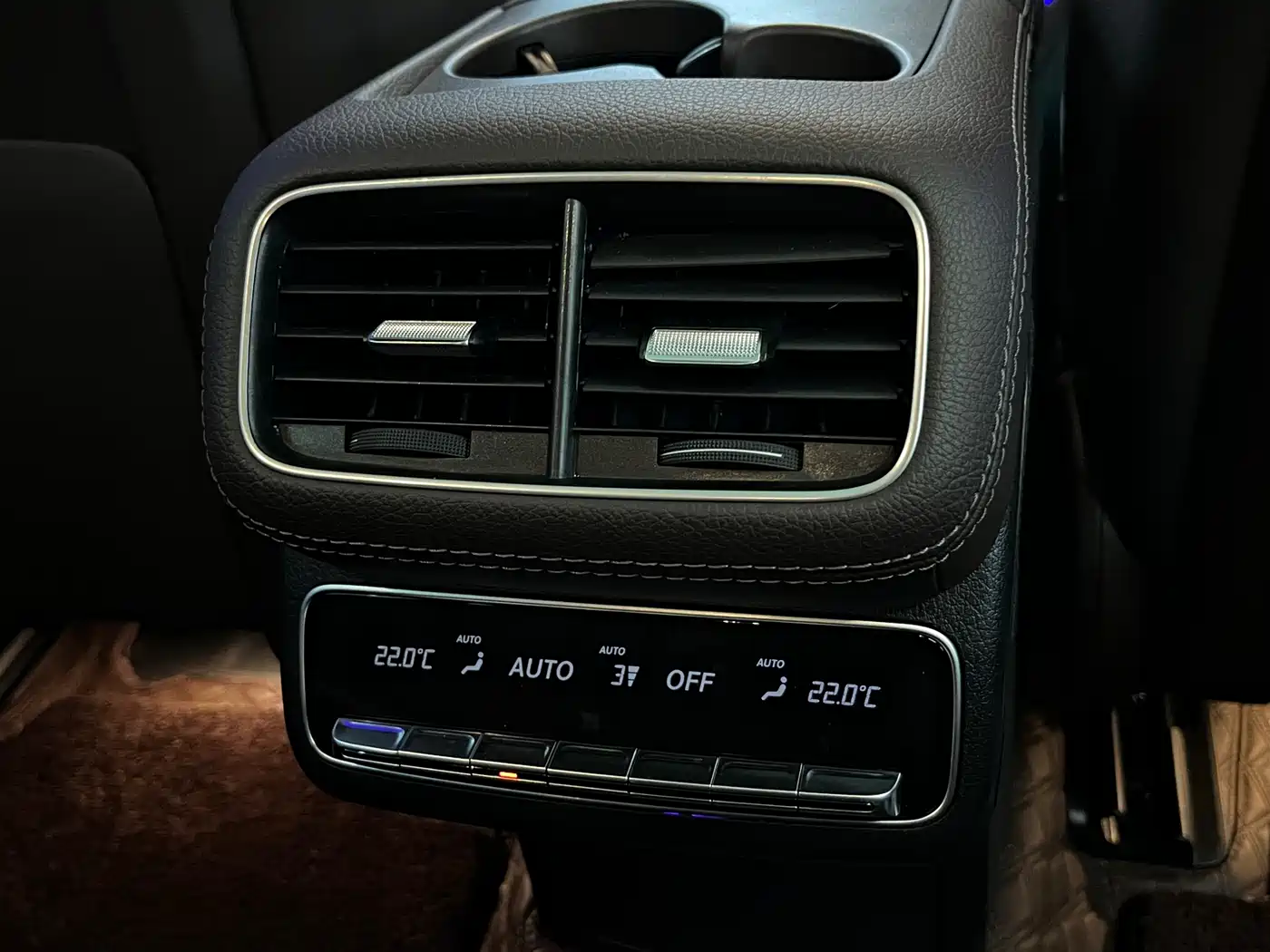 Mercedes-Benz GLS 2023 GLS 450 4MATIC Fashion Edition фото 14