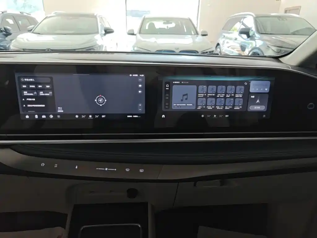 SAIC Maxus Dajia 9 2023 2022 Long Range Grassland 7-Seater