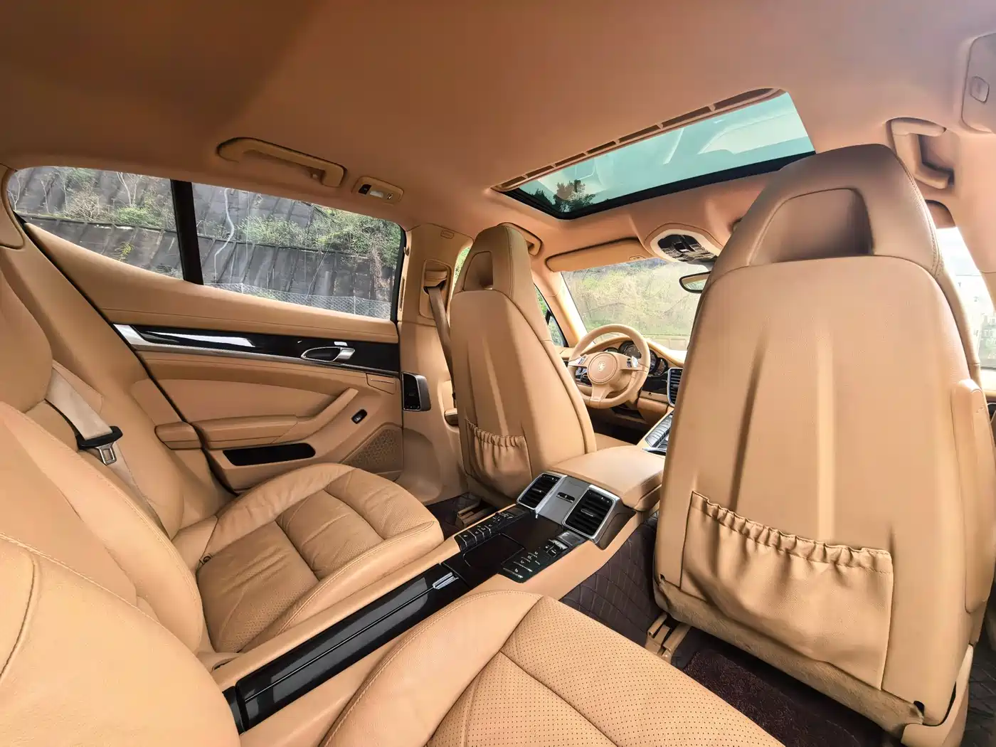 Porsche Panamera 2014 Panamera 3.0T фото 11