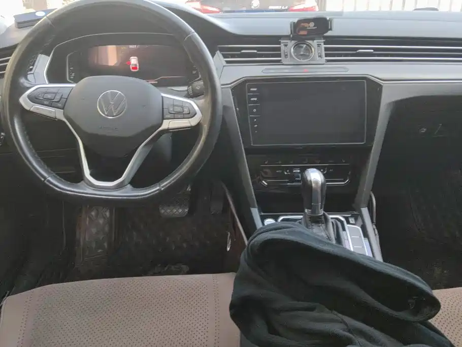 Photo 12 - Volkswagen Magotan