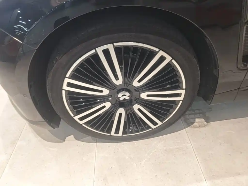 NIO ET9 2025 2025 100kWh Signature Edition