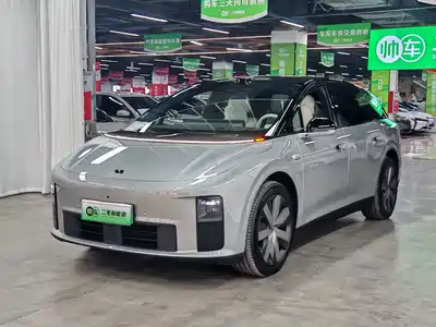 Li Auto i6