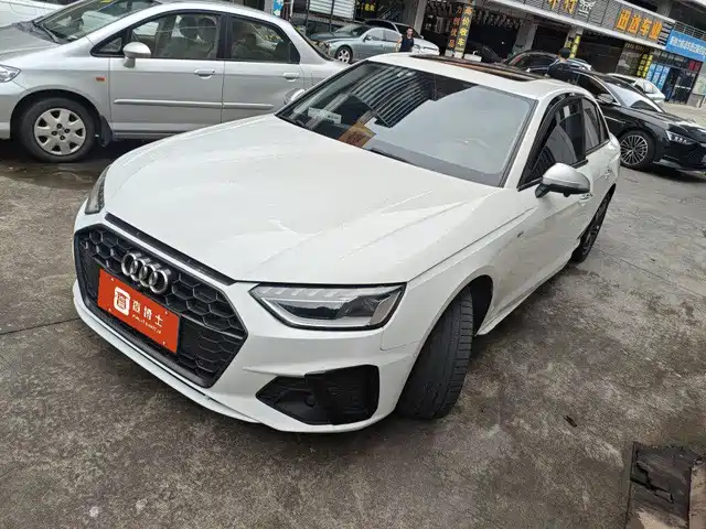 Audi A4L 2021