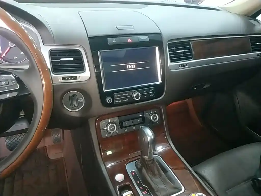 Volkswagen Touareg 2016 2015 3.0TSI Luxury